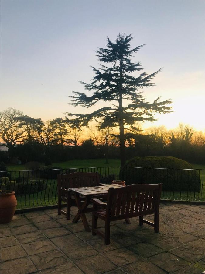 Hotel The Manor At Bickley Bromley Exterior foto